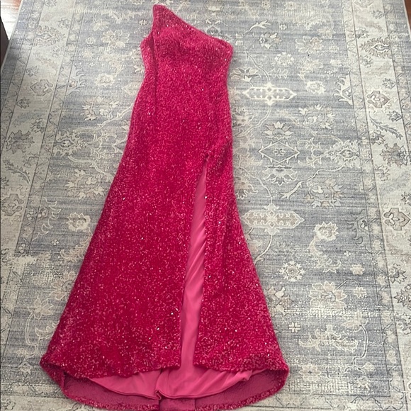 Vibrant Pink Sequin Gown - Picture 1 of 3
